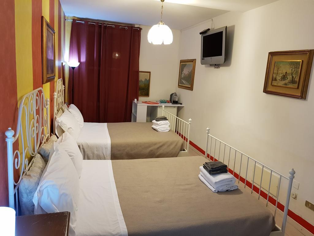 Mi Casa Es Tambien Tu Casa 2 Bed & Breakfast Verona Dış mekan fotoğraf